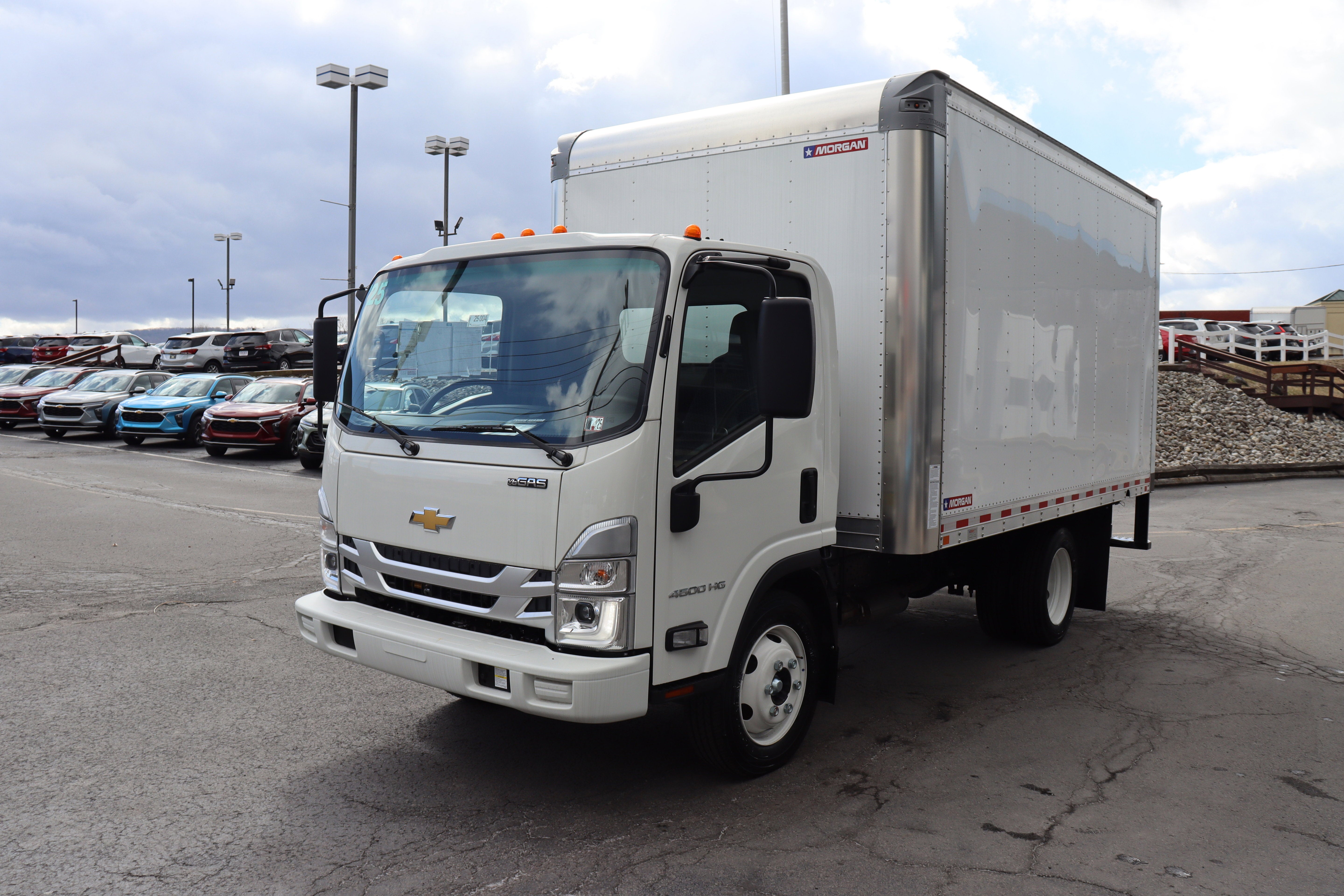 2025 Chevrolet Low Cab Forward 4500 HG